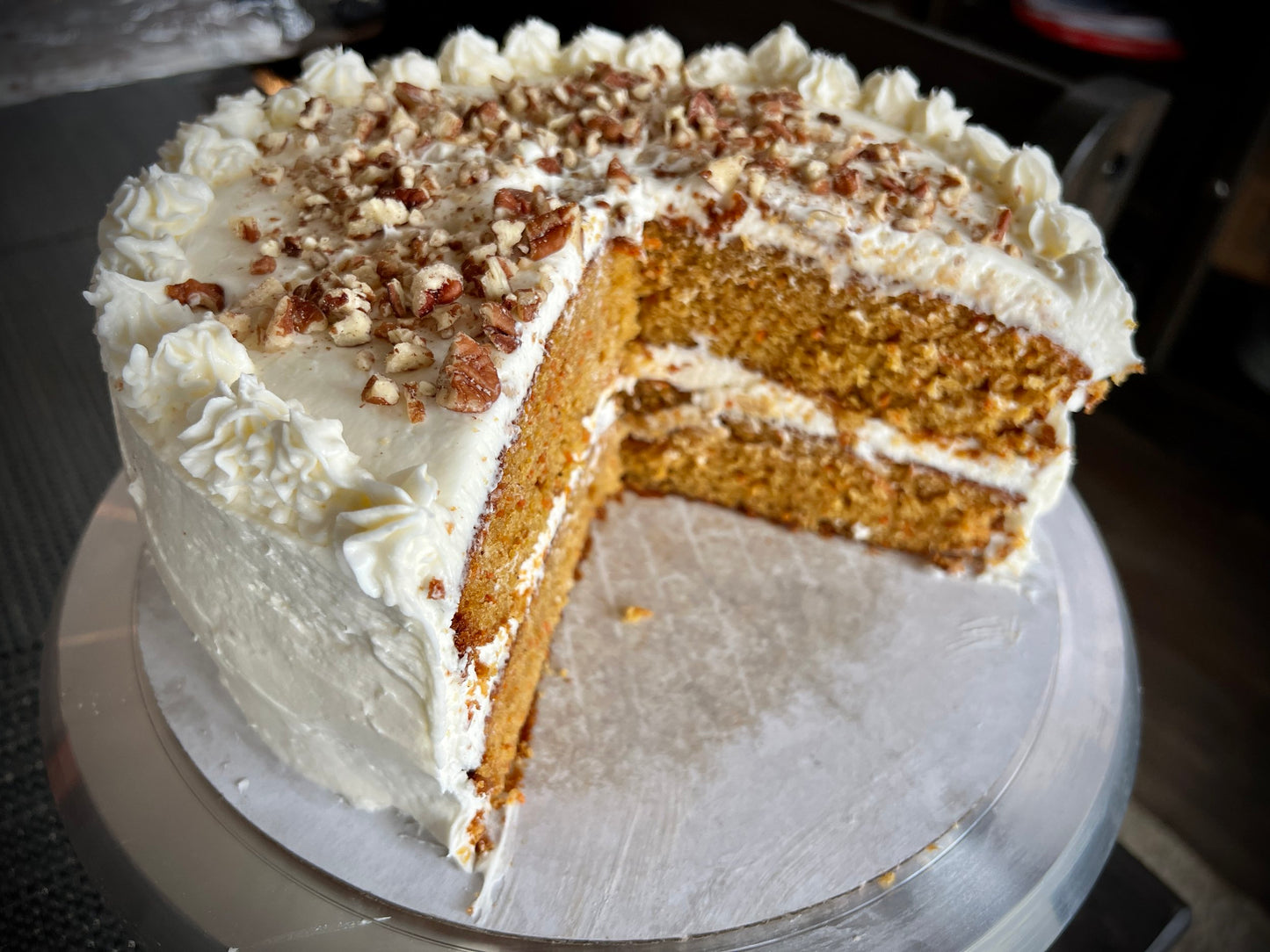 Karrotenkuchen (carrot cake)